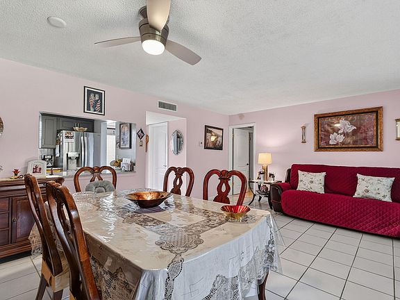 5th image of 770 Lori Drive #253