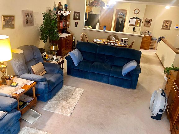 4th image of 1018 Acorn Bay Dr