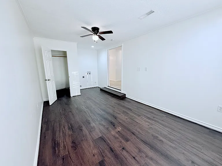 10640 Aledo Dr — Photo 25