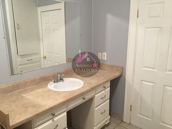 4th image of 1789 N 17th St