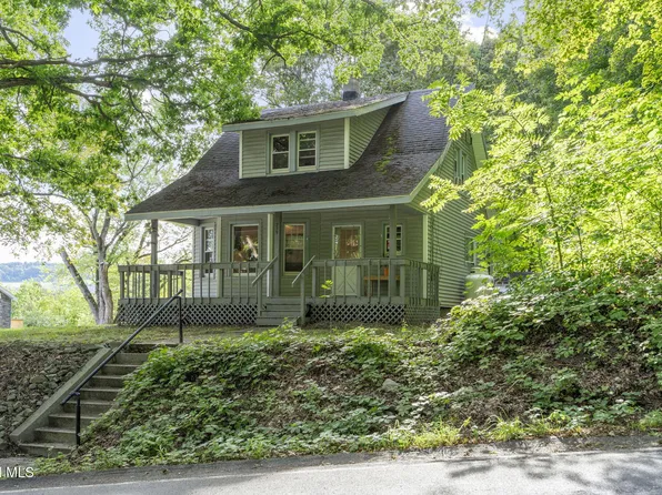 239 Wolf Hollow Road, Glenville, NY 12302