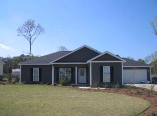 122 Birchwood Dr, Leesburg, GA 31763