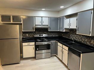 1407-1409 Minstrel Dr, Dayton, OH 45449