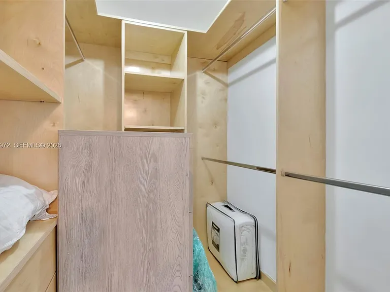 2401 Collins Ave #1805 — Photo 7