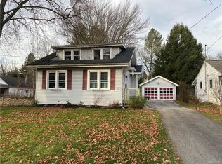 276 Perry St, East Aurora, NY 14052