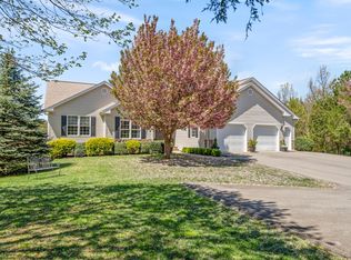 2609 Country Club Rd, Troutville, VA 24175