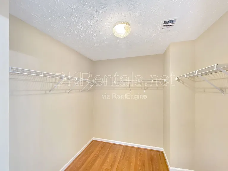 1704 Riverlanding Cir — Photo 9
