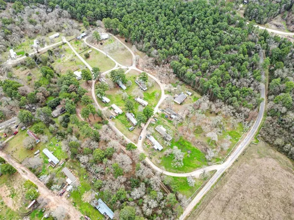 156 Booker Road, Huntsville, TX 77320