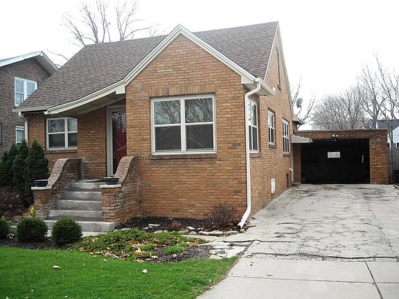 2nd image of 1239 Bucklin St
