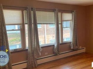 3112 Calwagner St #2W, Franklin Park, IL 60131
