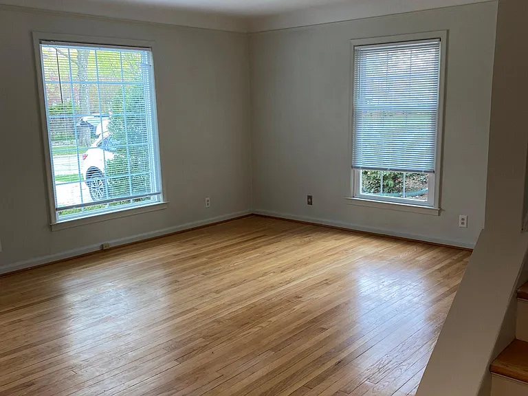 1356 S Bates St — Photo 24