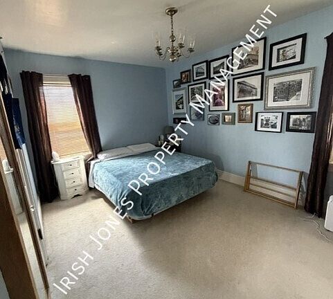 3rd image of 210 W Hazeltine Ave Floor 2