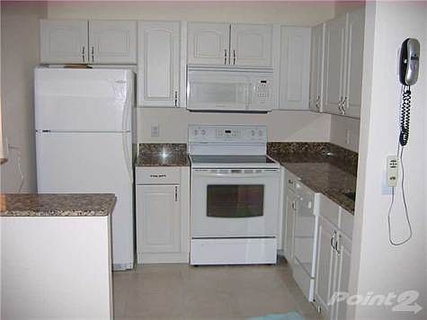 1st image of 566 Brittany L