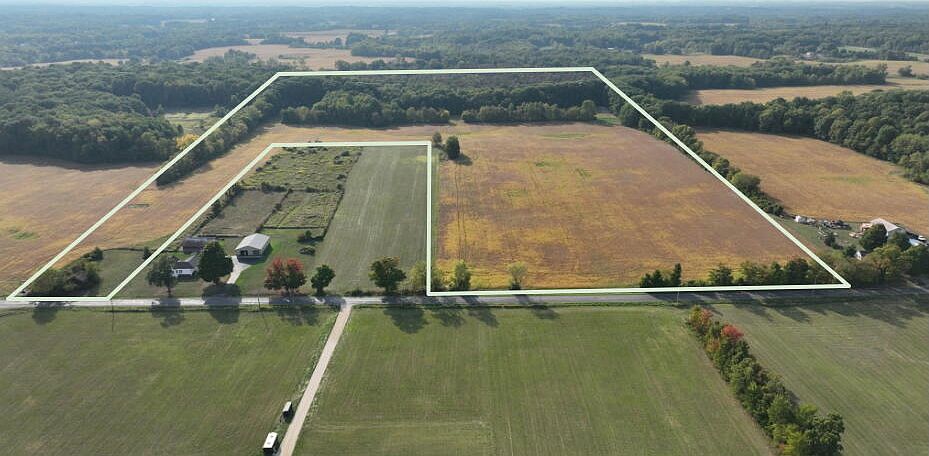 1st image of 1400 Broceus School Rd