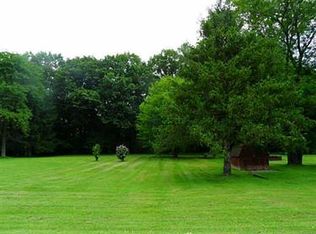 1134 Valley Rd, New Castle, PA 16105