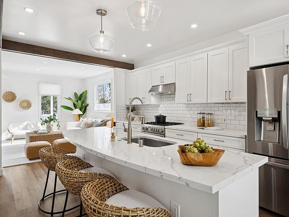 4th image of 33 Montecito Avenue