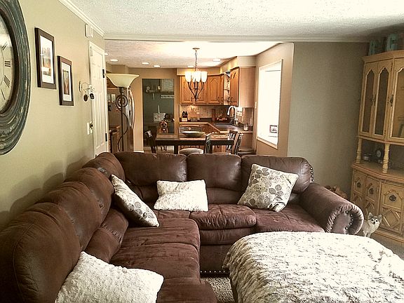 5th image of 593 Ironwood Dr