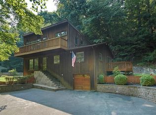 24 Quaker Bridge Rd, Croton On Hudson, NY 10520