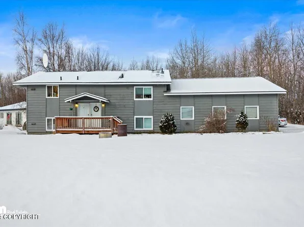 11852 E Stapleton Ave, Palmer, AK 99645