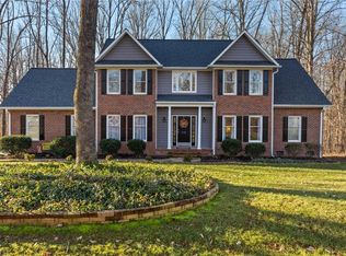 4708 La Foresta Dr, Mc Leansville, NC 27301