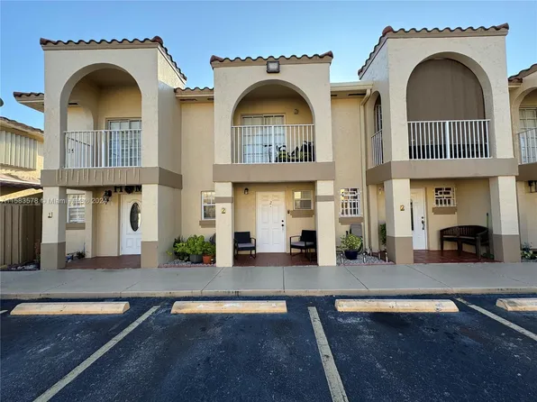 519 W 68th St APT 2, Hialeah, FL 33014