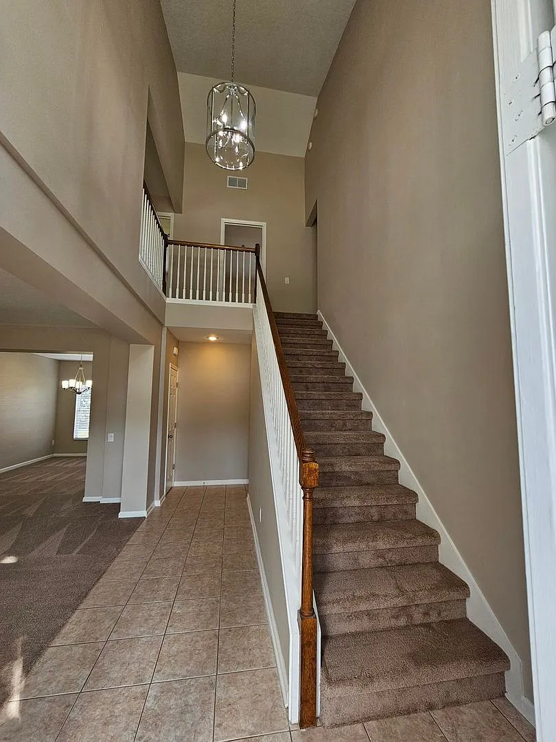 Building Photo - 1713 Pine Bay Dr