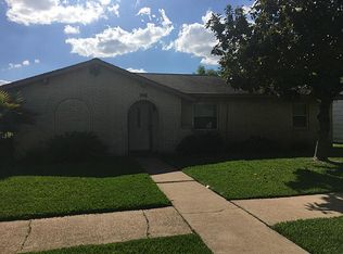 906 Ivy Ave, Deer Park, TX 77536