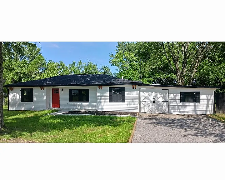 4296 Gary Ln — Photo 2