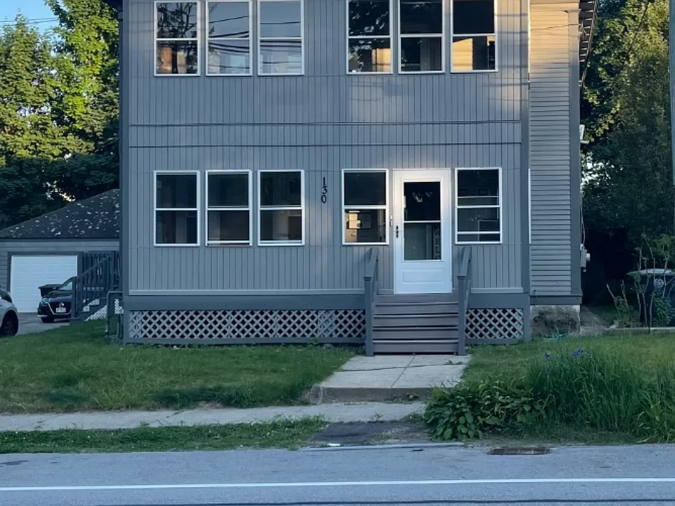 130 Kinsley St