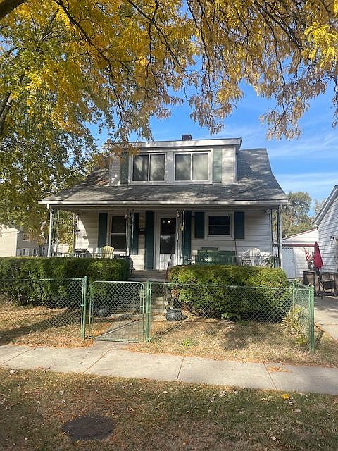 1st image of 134 White St