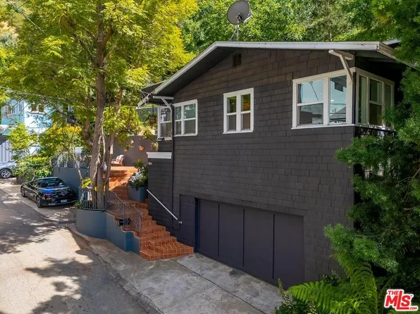 9826 Portola Dr, Beverly Hills, CA 90210