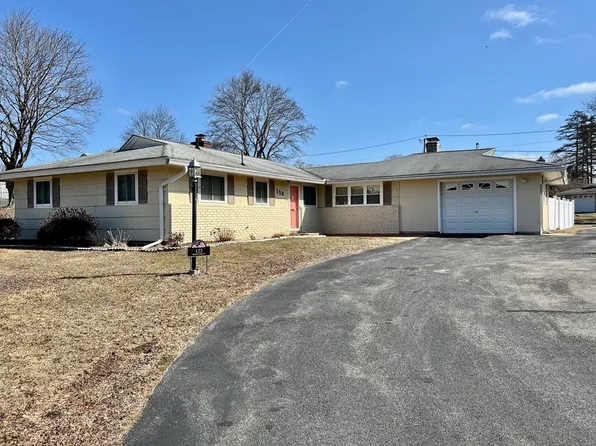 123 North St, Danvers, MA 01923