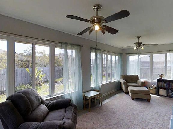 5th image of 6066 Blair Cir