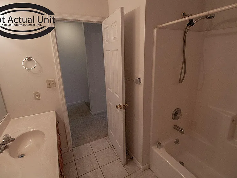 1413 N Frideriki Dr — Photo 22
