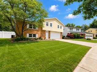 586 Presidential Way, Delaware, OH 43015