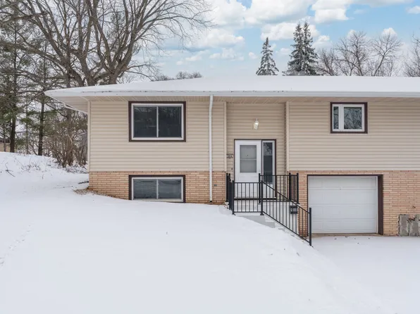 904 Belwood Dr, Mankato, MN 56001