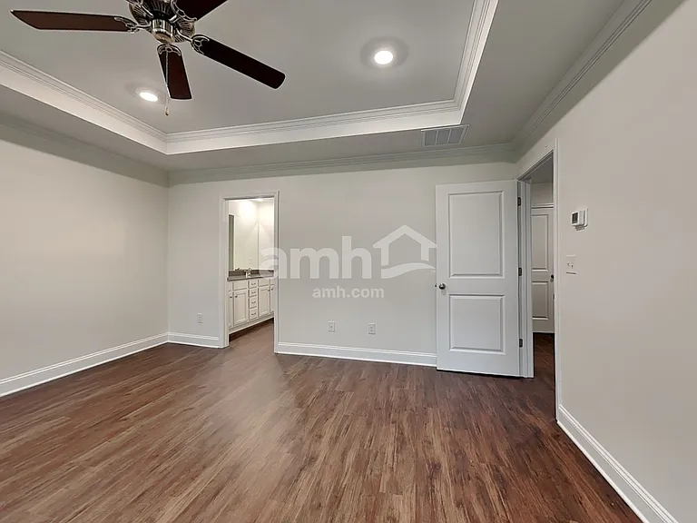 605 Rivermist Dr — Photo 7