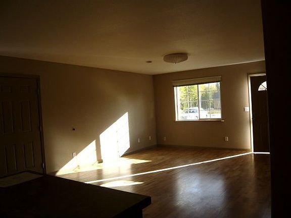 3rd image of 1245 Toolik Dr