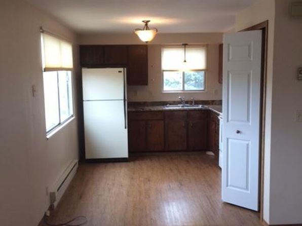 404 Roosevelt St #1B