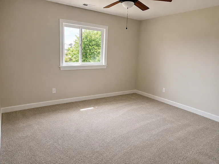 7306 W Chestnut Ave — Photo 19