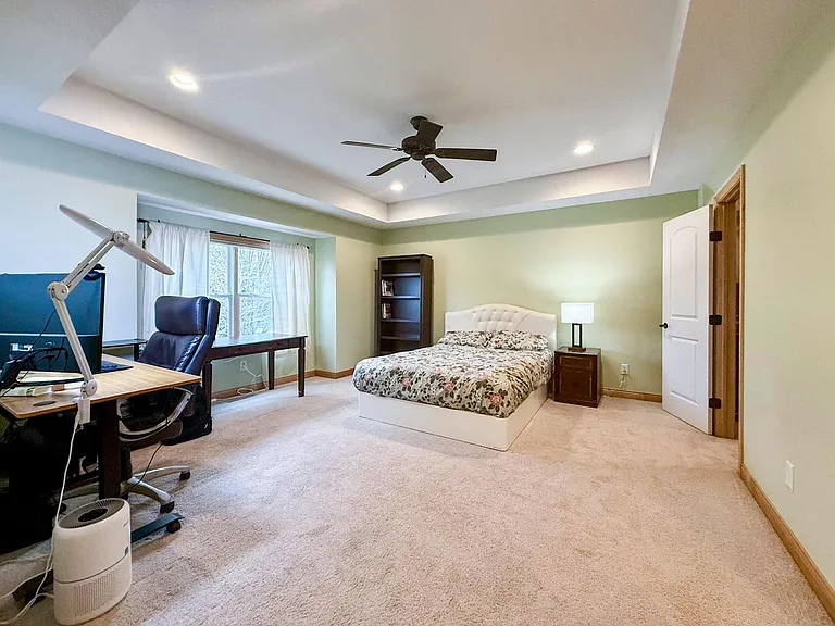 3655 Stone Point Dr NE — Photo 12