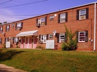 4942 19th St N, Arlington, VA 22207