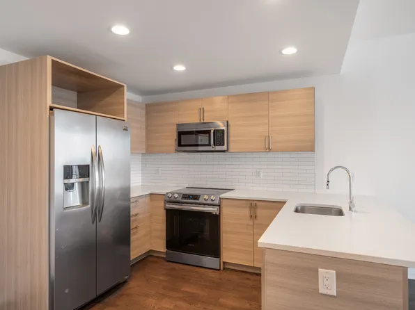 2030 Hudson Street image 170 of 284