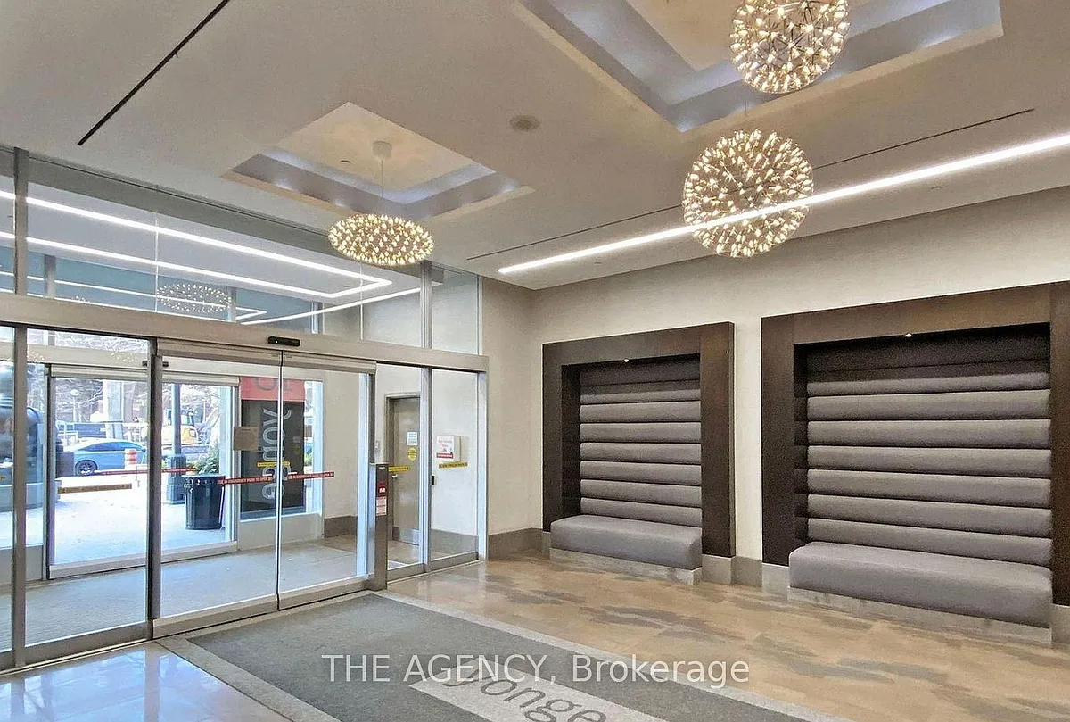 Building Photo - 18 Yonge St #1016