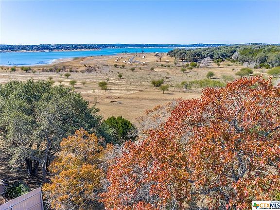 5th image of 572 Lake Island Dr