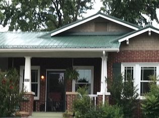 409 E Chilhowie Ave, Johnson City, TN 37601