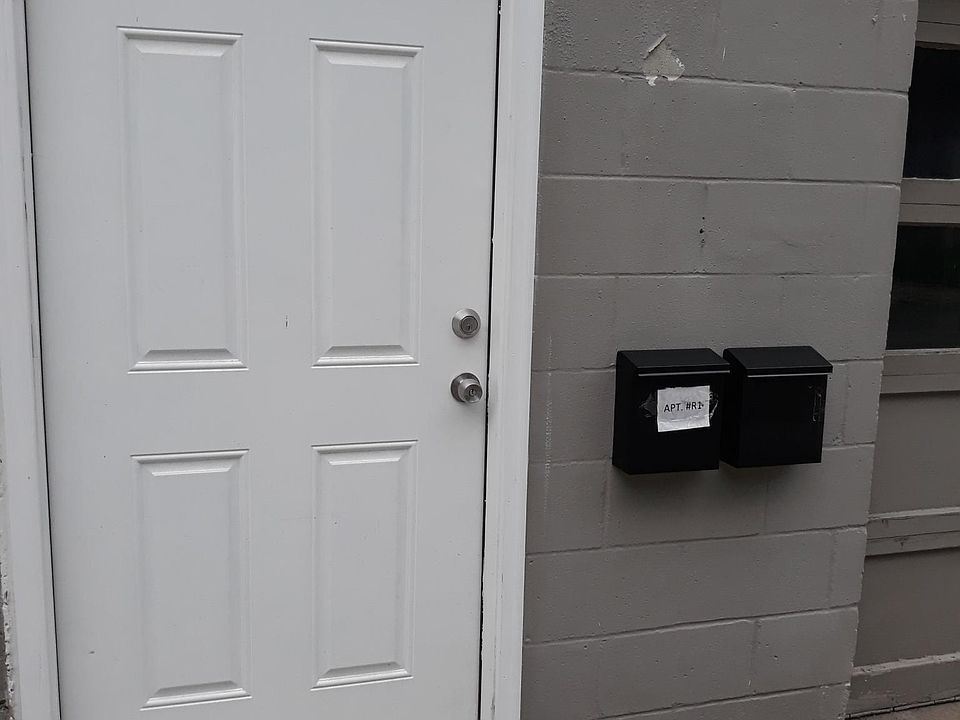 1st image of 4400 Market St