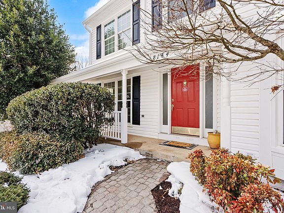 4th image of 8144 Tall Timber Dr