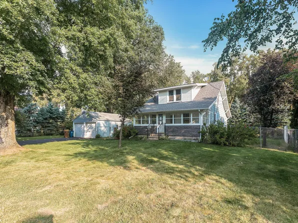 1895 Garden Ln, White Bear Lake, MN 55110