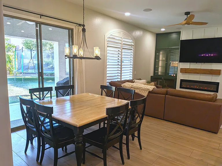 4053 E Reins Rd — Photo 6